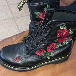 1460 VONDA FLORAL LEATHER LACE UP BOOTS